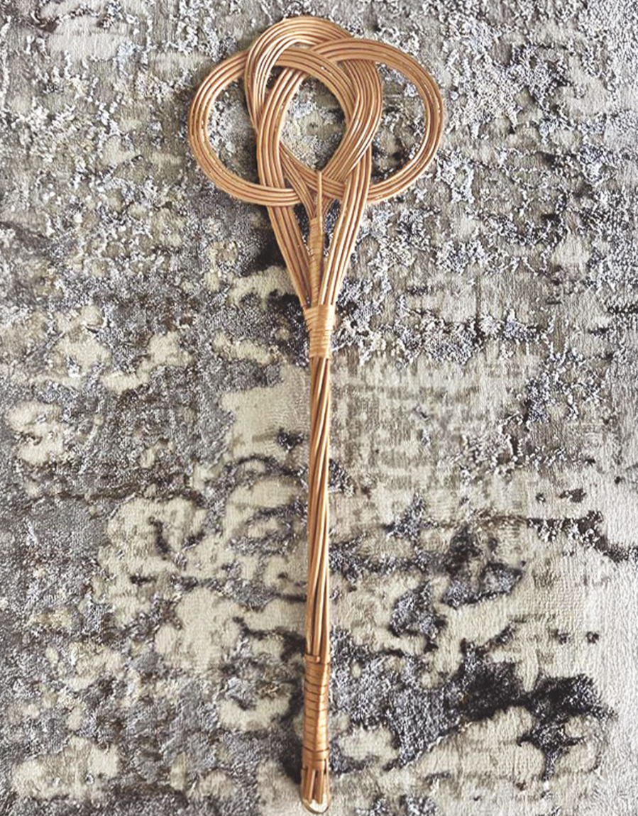 Trzepaczka do dywanów wiklinowa 25 cm - Lindo Brown - duża, brązowa