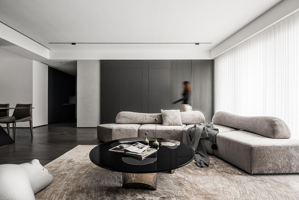 Jak prawidłowo zmierzyć pokój pod dywan? Uniknij kosztownej pomyłki